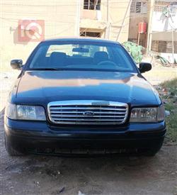 Ford Crown Victoria